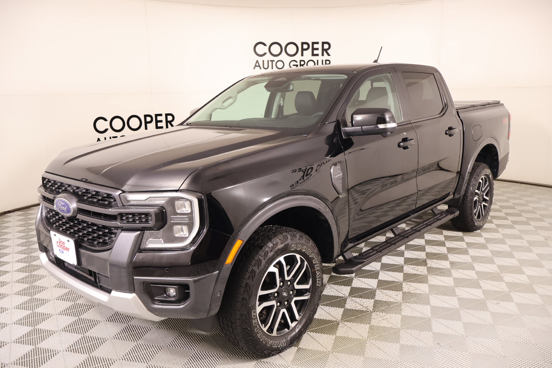 Used 2024 Ford Ranger Lariat w/ FX4 Off-Road Package AWD/4WD image 10