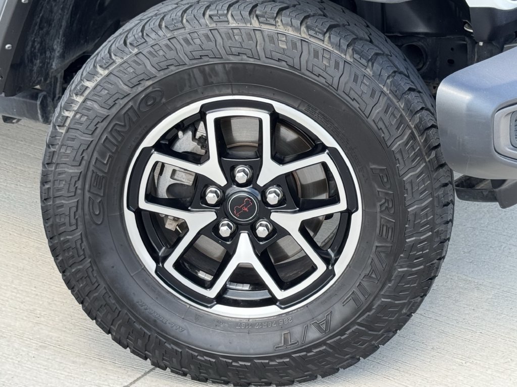 Used 2024 Jeep Wrangler Unlimited Rubicon AWD/4WD image 28