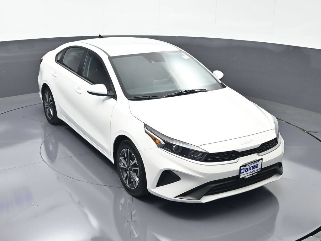 Certified 2024 Kia Forte LXS FWD image 42