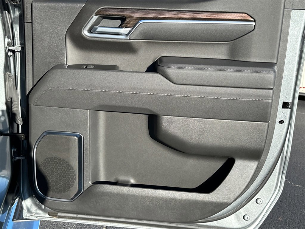 Used 2025 Chevrolet Silverado 1500 RST w/ RST All Star Premium Package image 15