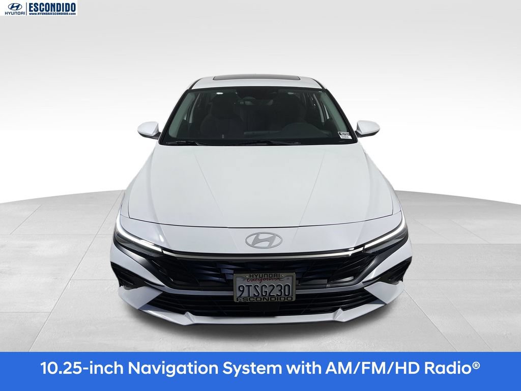 Certified 2025 Hyundai Elantra SEL FWD image 8