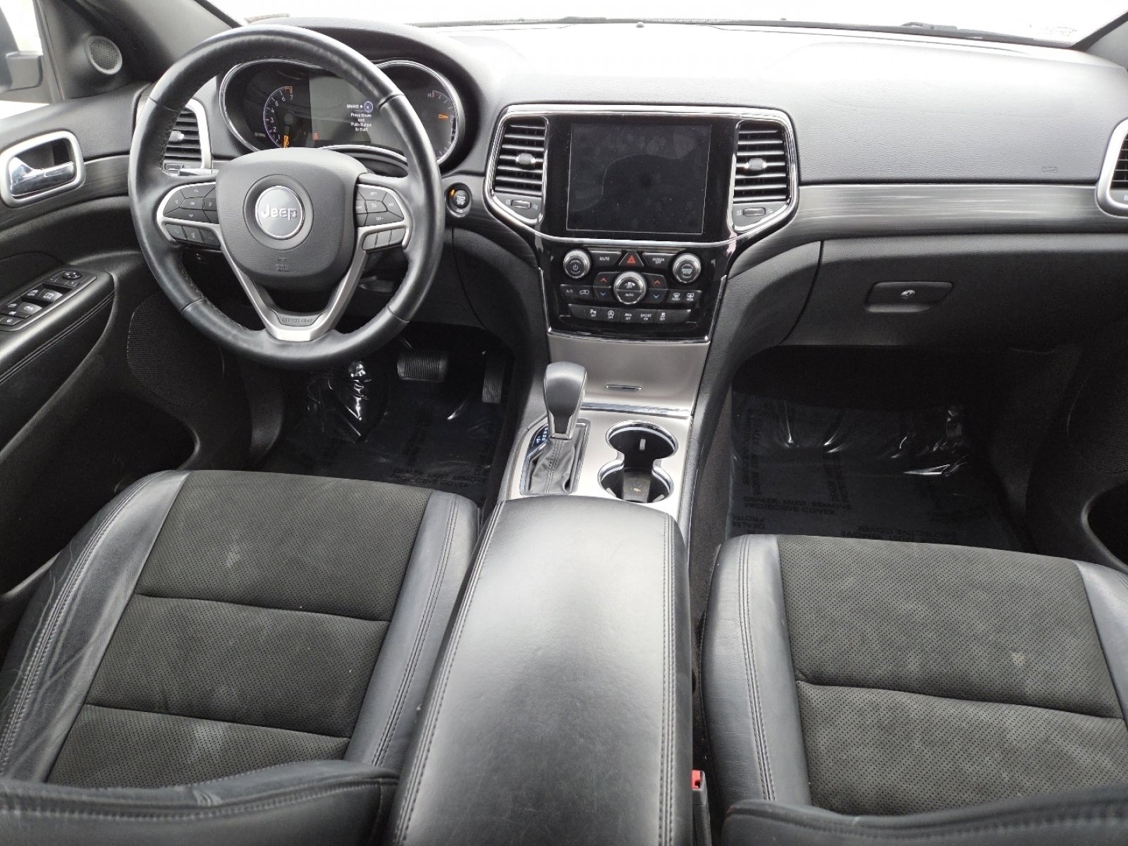 Used 2019 Jeep Grand Cherokee Altitude image 23