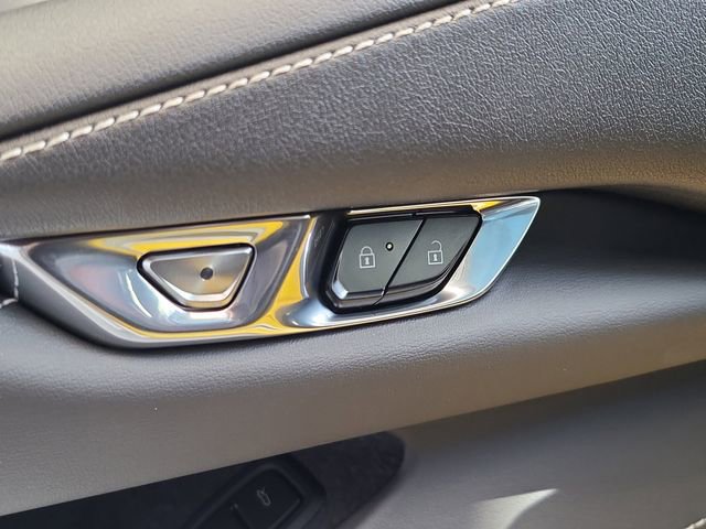 New 2026 Chevrolet Corvette Stingray Coupe w/ 1LT image 15