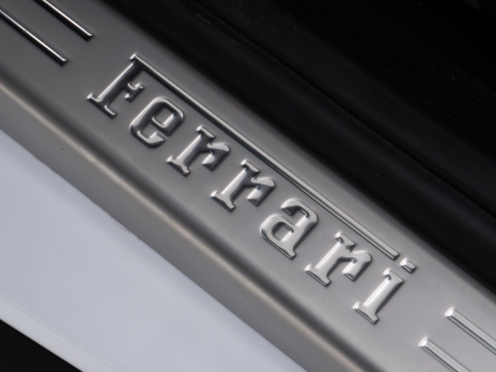 Used 2022 Ferrari Portofino M RWD image 21