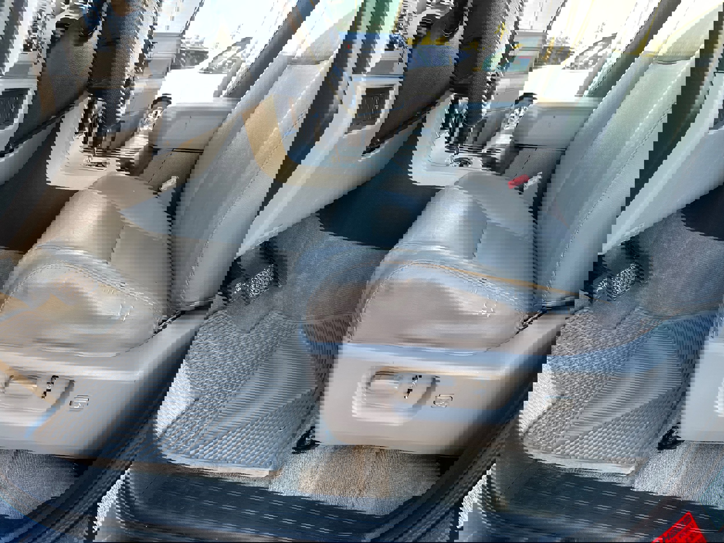 Used 2008 Toyota Sequoia SR5 image 14