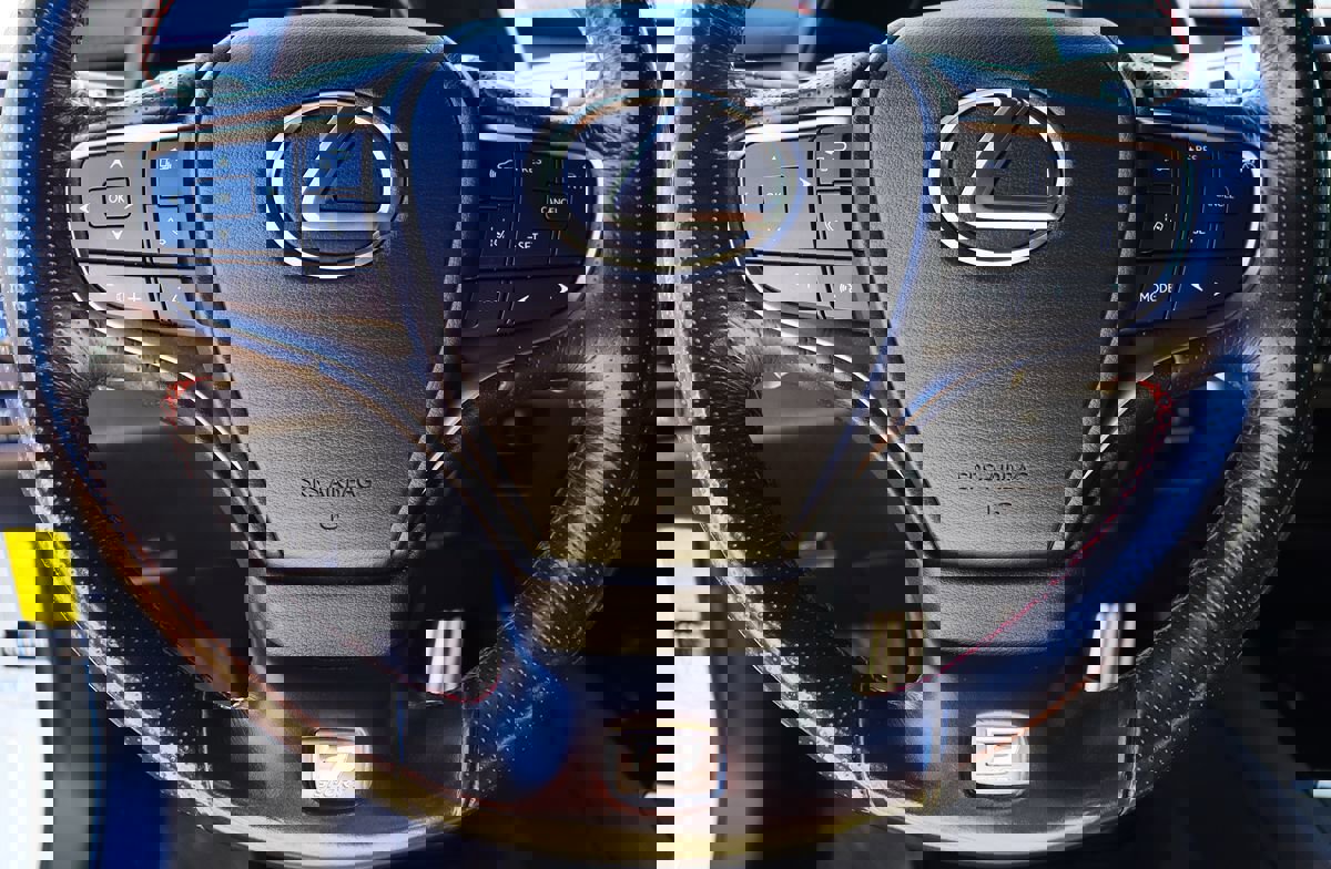 Used 2019 Lexus UX 200 F Sport w/ F Sport Premium Package image 61