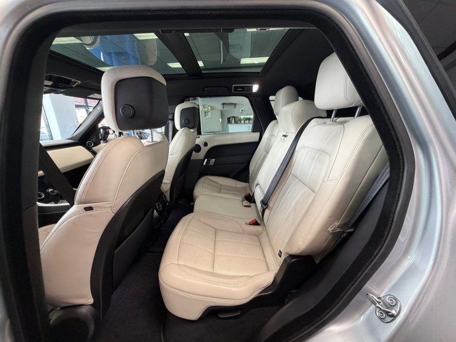 Used 2021 Land Rover Range Rover Sport HSE Silver Edition AWD/4WD image 34