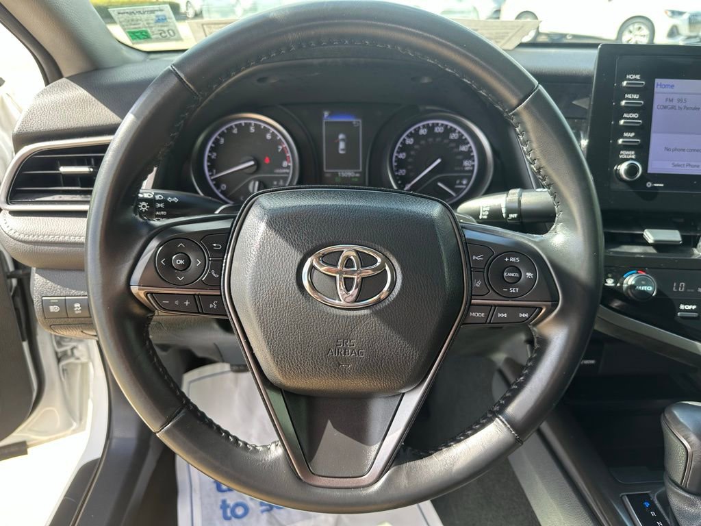 Used 2024 Toyota Camry SE image 13