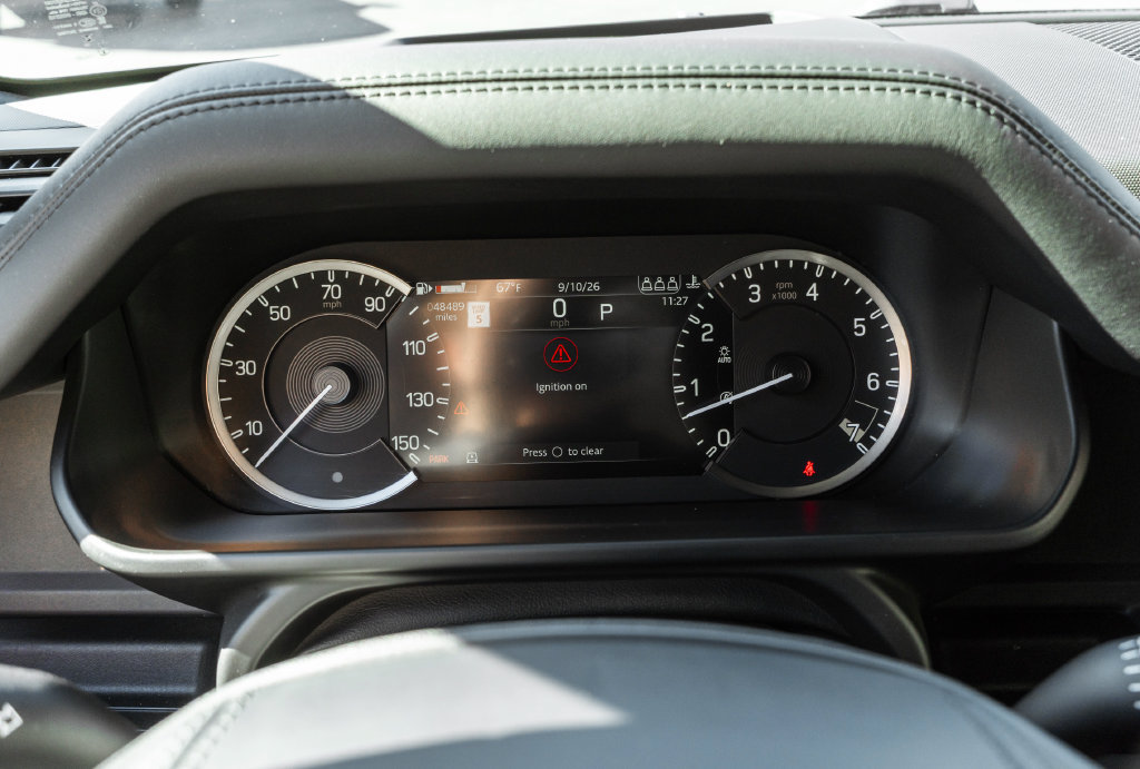 Used 2023 Land Rover Defender 90 X AWD/4WD image 13