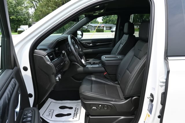 Used 2022 GMC Yukon Denali w/ Max Trailering Package AWD/4WD image 29