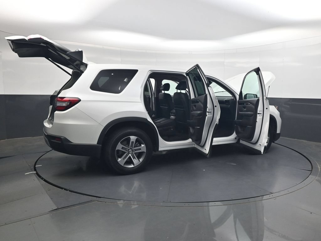 Used 2023 Honda Pilot EX-L image 38