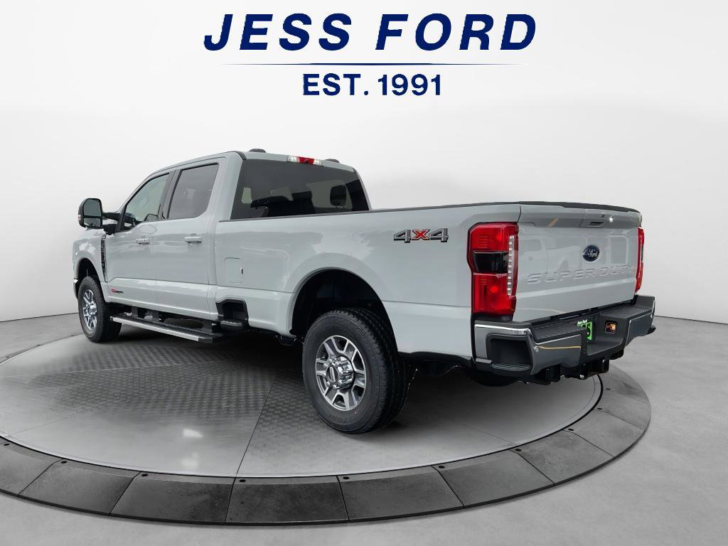 New 2026 Ford F350 Lariat image 3