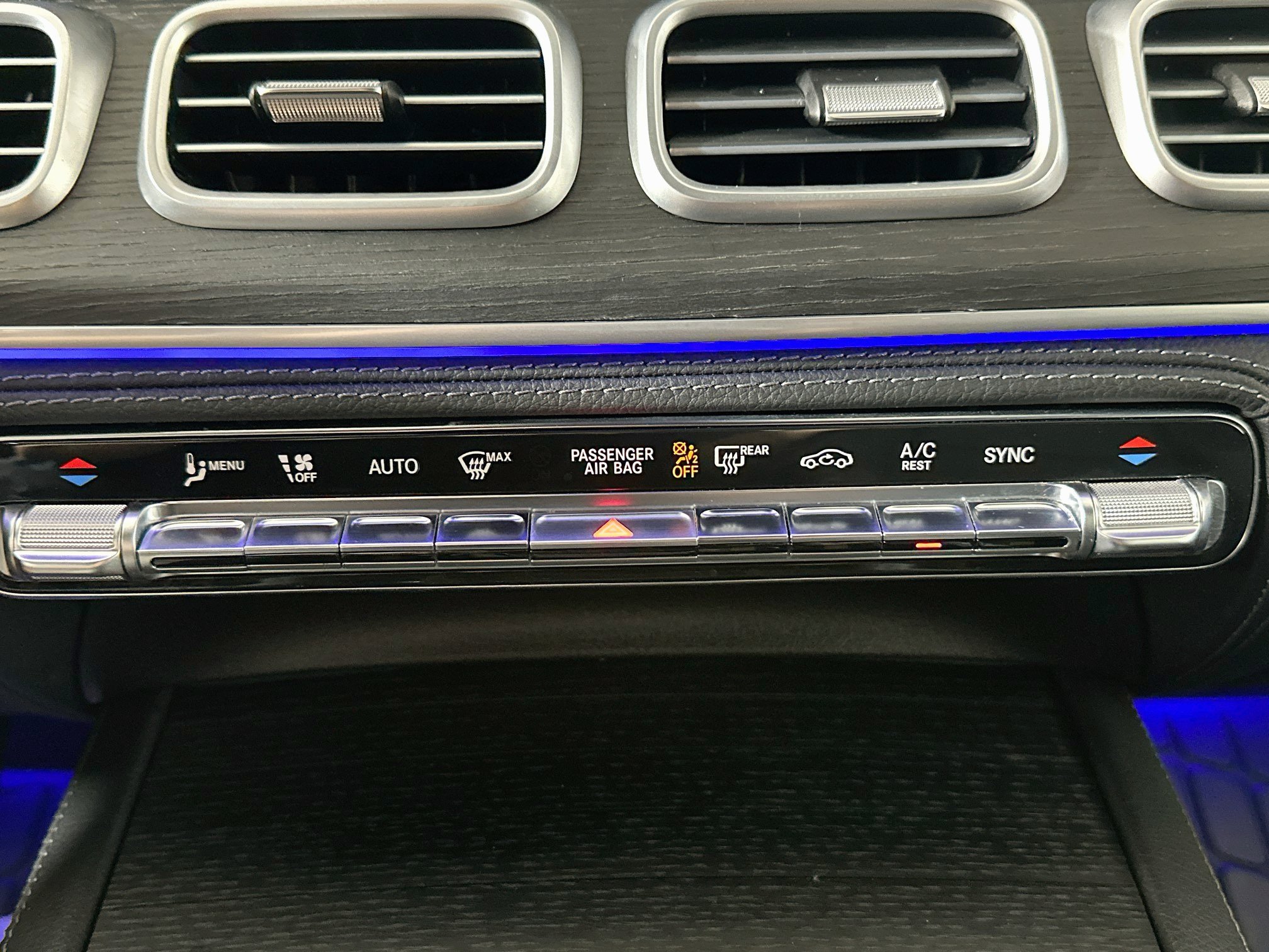 Certified 2024 Mercedes-Benz GLE 350 4MATIC image 16