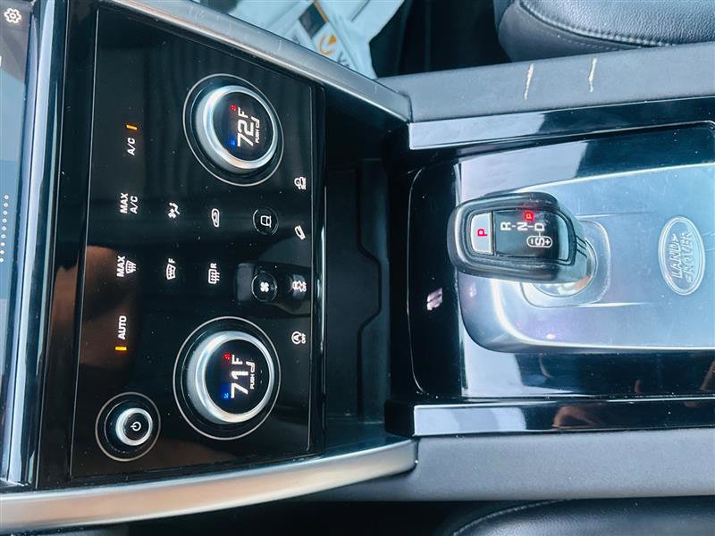 Used 2021 Land Rover Discovery Sport S image 38