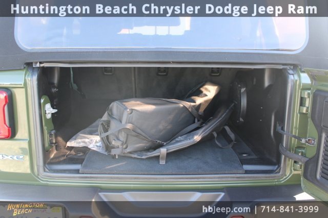 Used 2022 Jeep Wrangler Unlimited Sahara w/ Cold Weather Group image 37