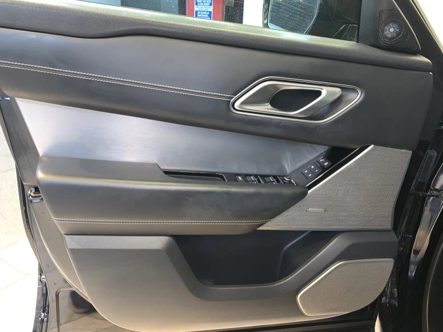 Used 2020 Land Rover Range Rover Velar R-Dynamic HSE image 14