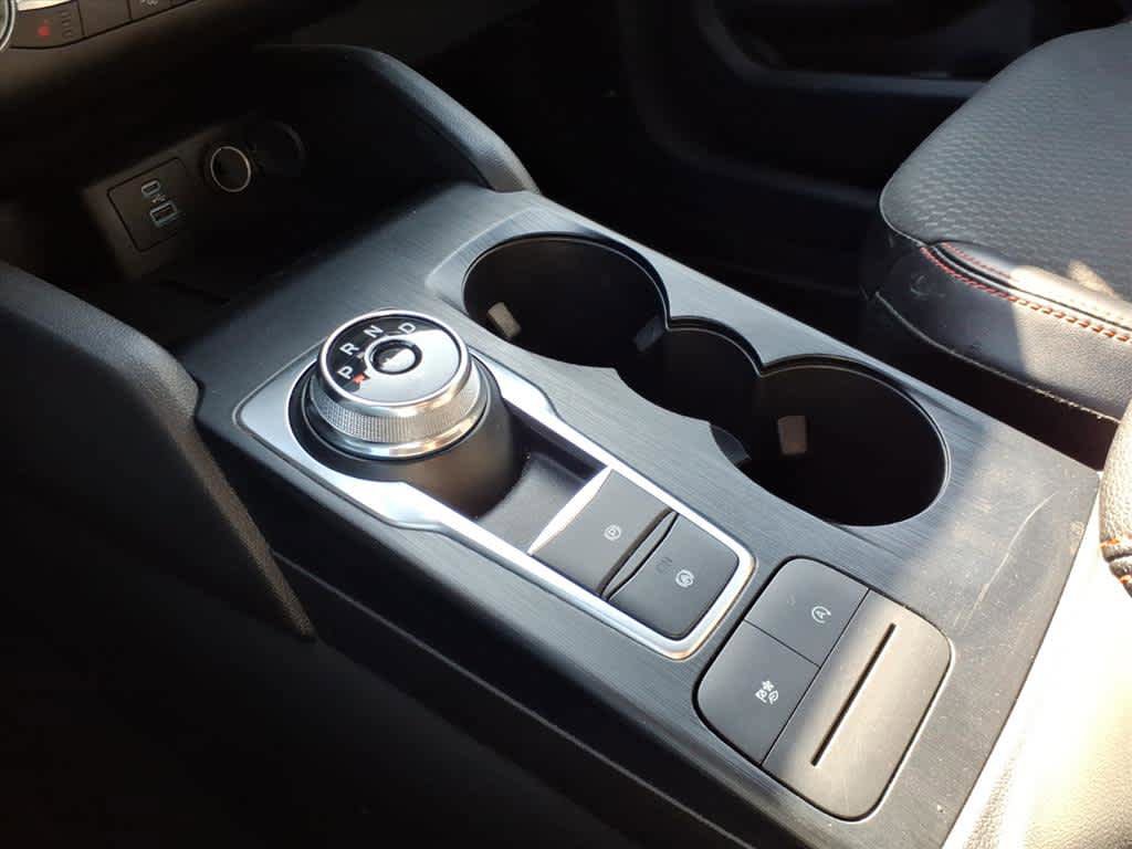 Used 2023 Ford Escape ST-Line w/ Cold Weather Package image 11