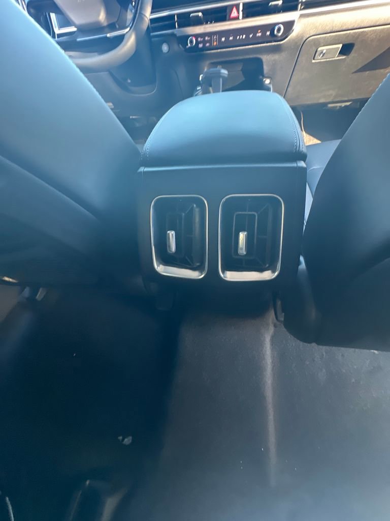 New 2026 Kia Sorento S image 22