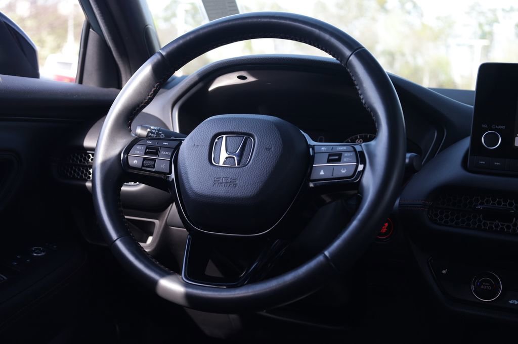 Used 2023 Honda HR-V Sport image 6