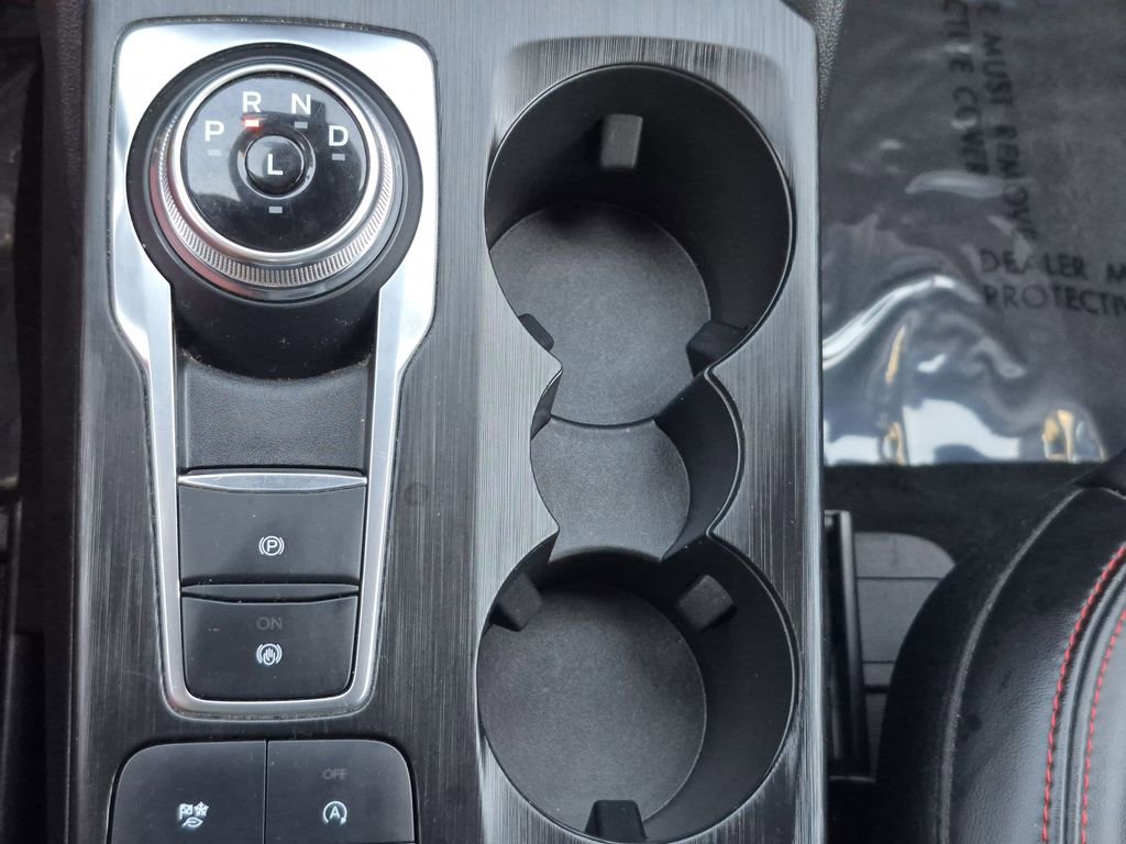Used 2024 Ford Escape ST-Line image 26