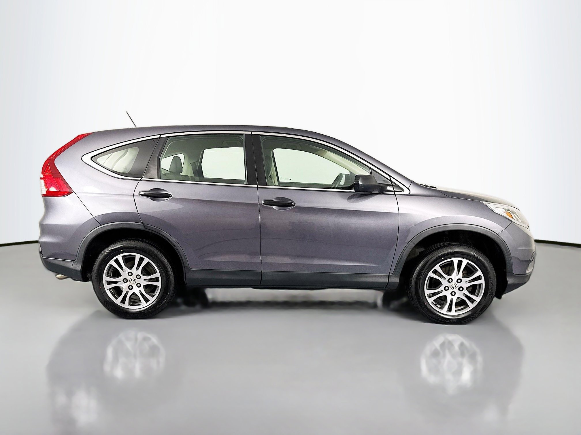 Used 2016 Honda CR-V LX image 4