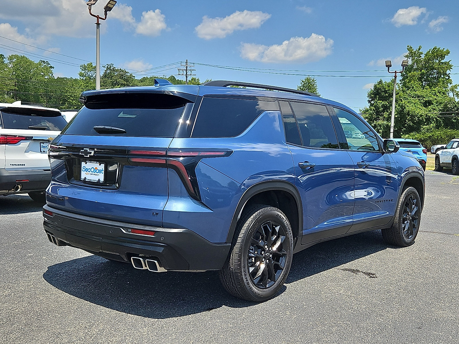 Certified 2024 Chevrolet Traverse LT w/ Midnight/Sport Edition AWD/4WD image 7