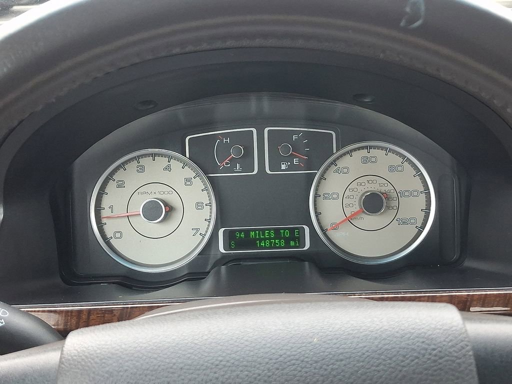 Used 2008 Ford Taurus Limited FWD image 20