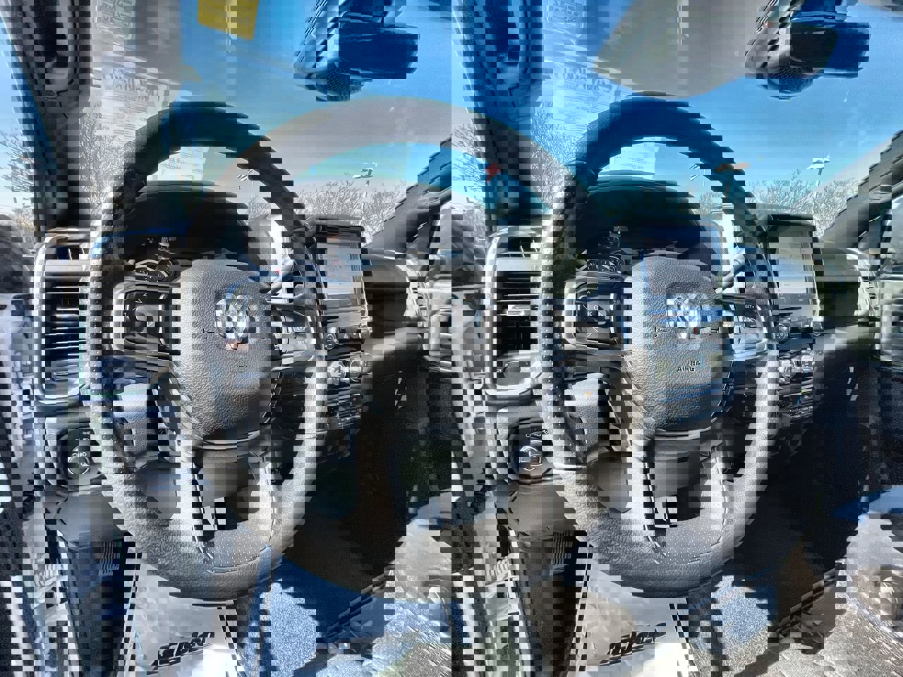 Used 2025 RAM 2500 Big Horn image 10