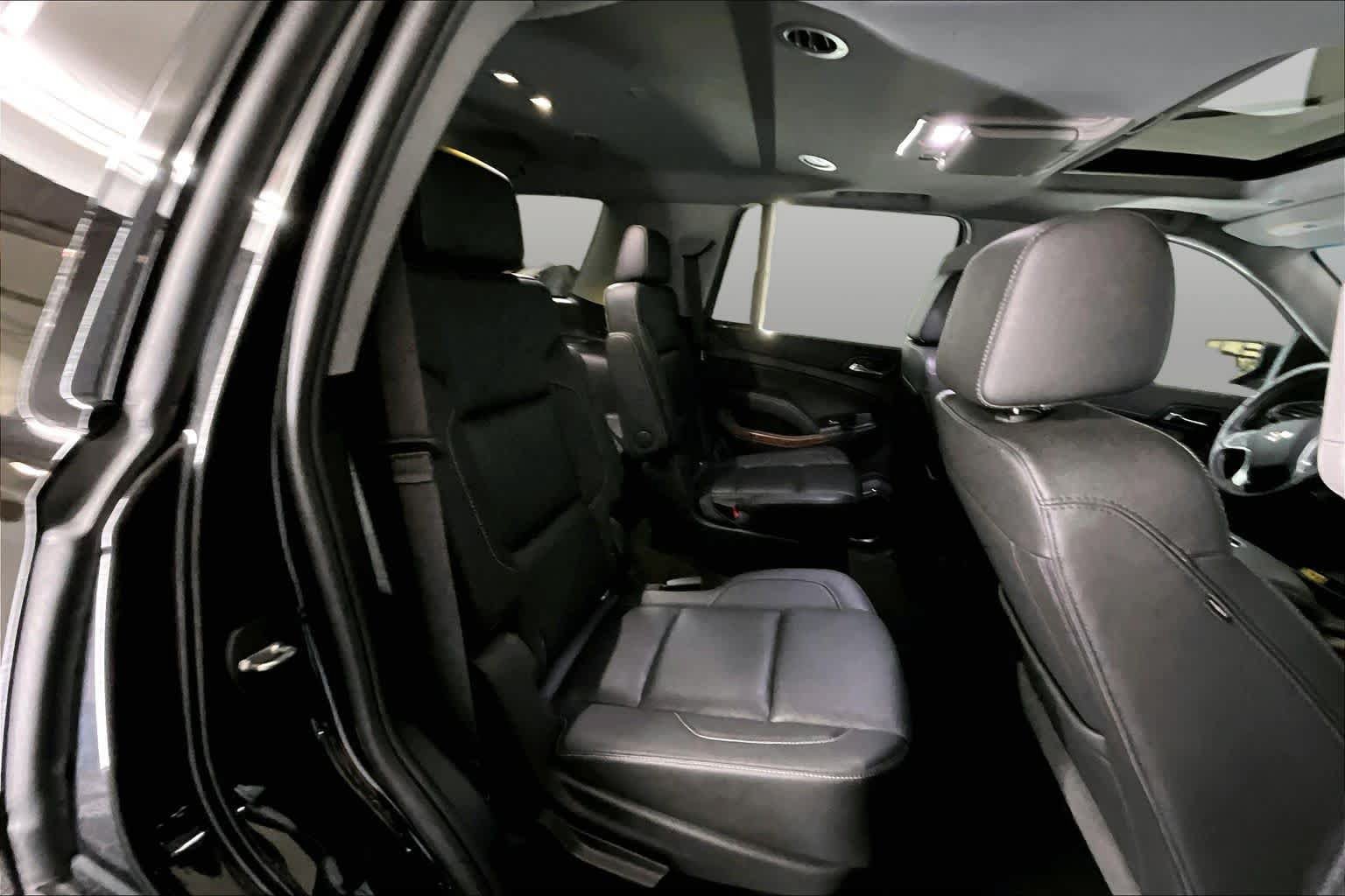 Used 2018 Chevrolet Tahoe Premier AWD/4WD image 20