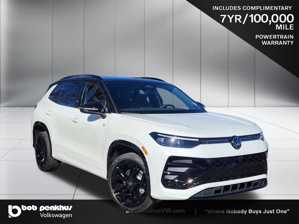 New 2026 Volkswagen Tiguan SE R-Line image 1