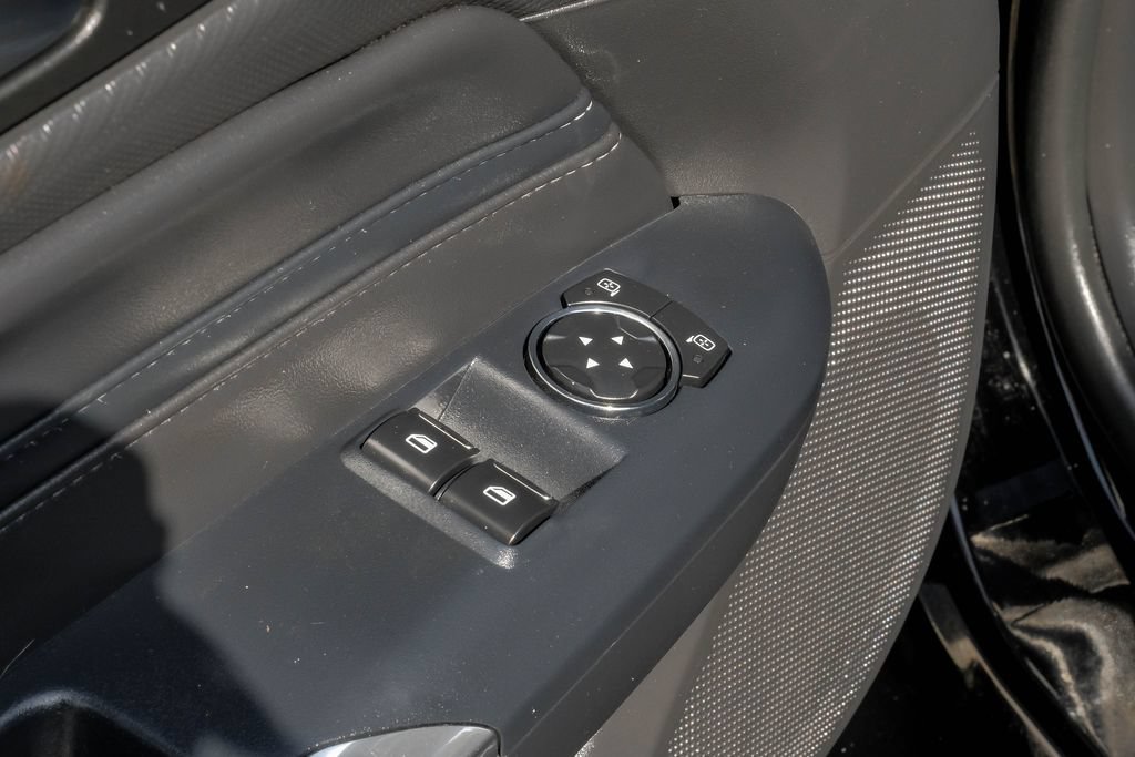 Used 2025 Ford Mustang GT Premium RWD image 39
