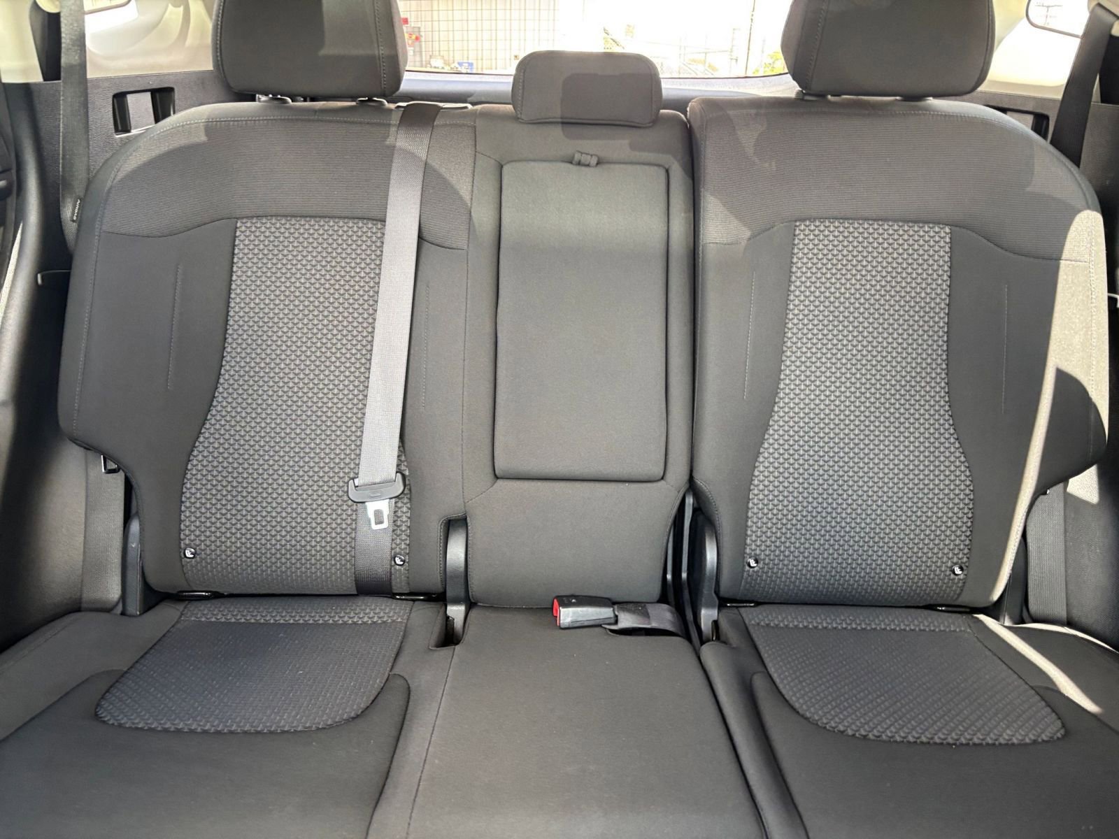 Used 2024 Kia Sportage LX image 37