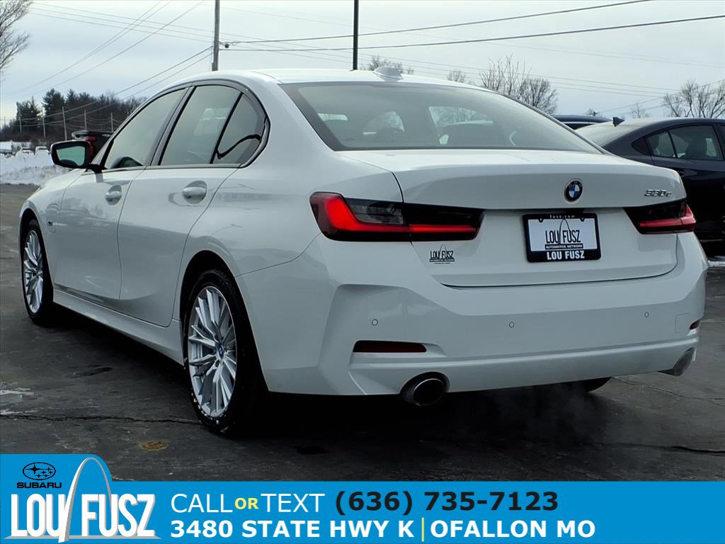 Used 2023 BMW 330e image 5