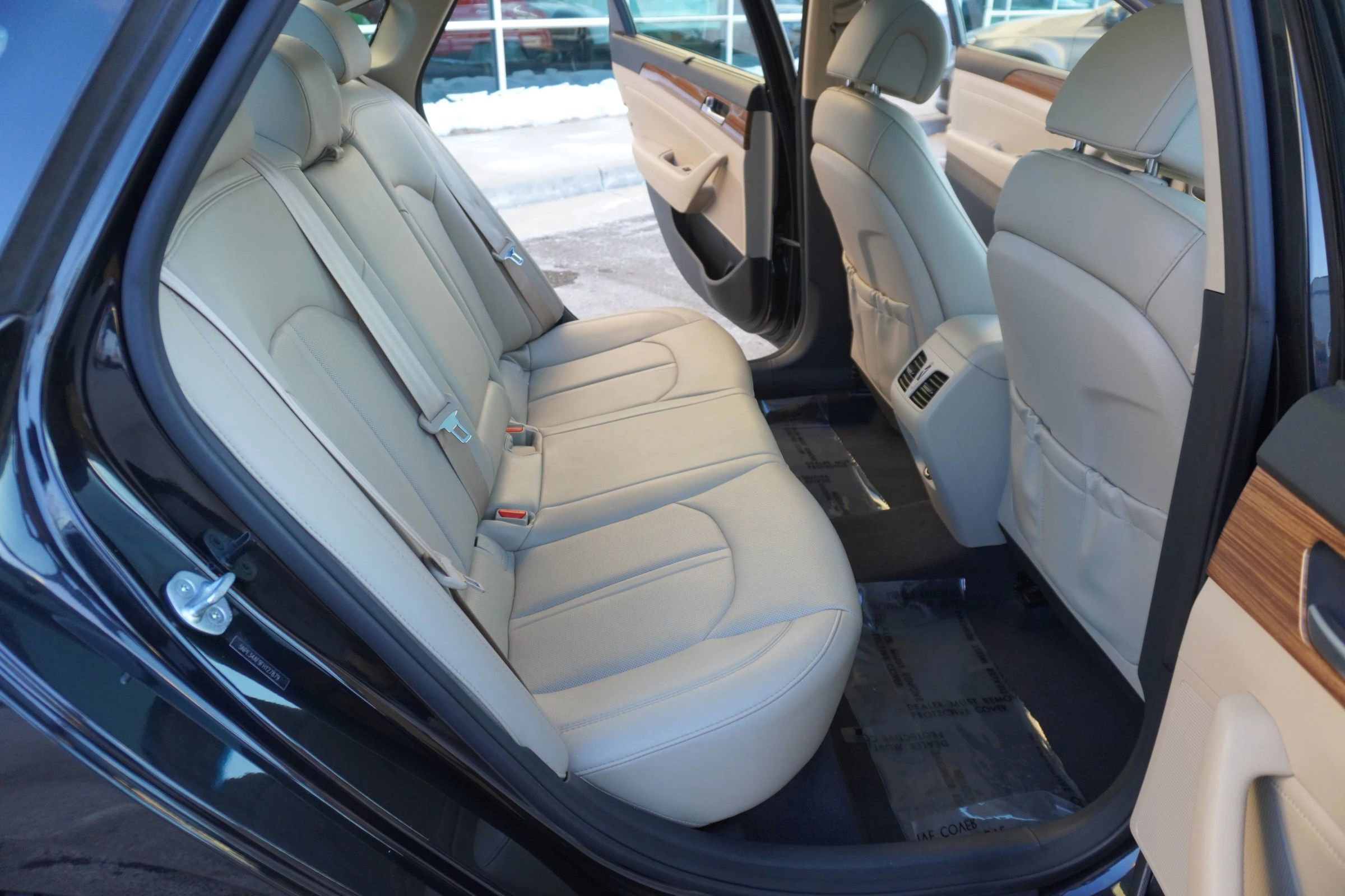 Used 2015 Hyundai Sonata Limited w/ Option Group 05 image 13