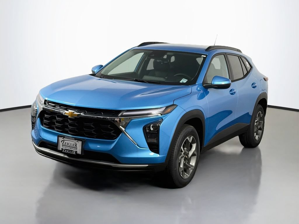 New 2026 Chevrolet Trax LT w/ Driver Confidence Package FWD image 3