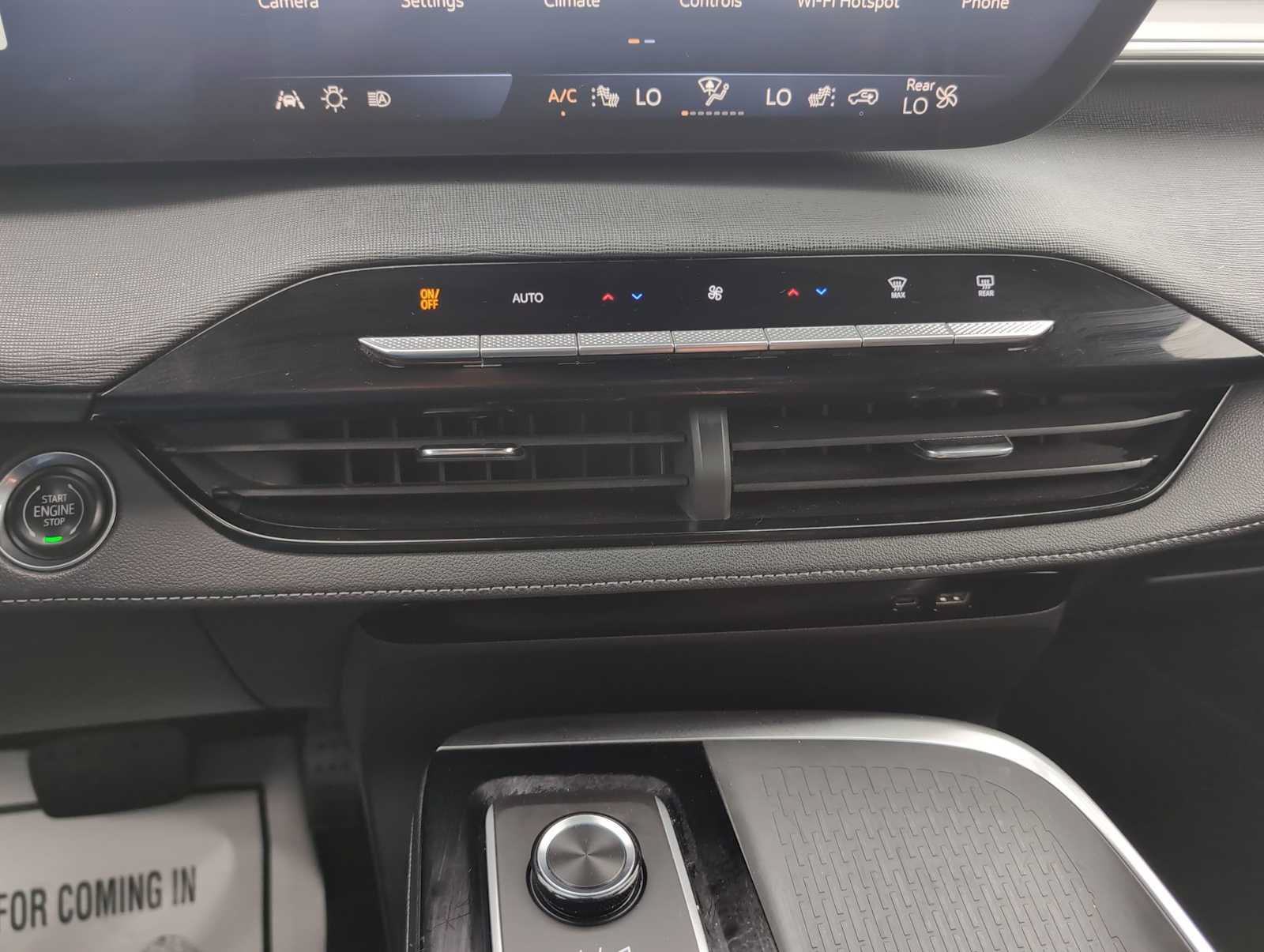 Used 2025 Buick Enclave Preferred AWD/4WD image 18