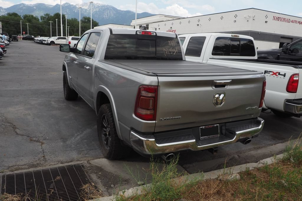 Used 2022 RAM 1500 Laramie AWD/4WD image 3