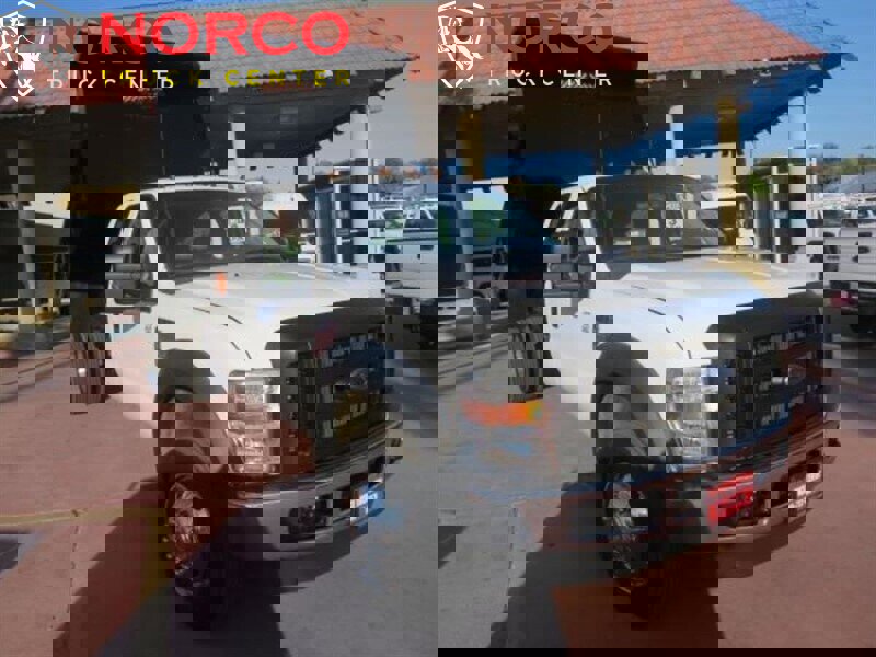 Used 2008 Ford F550 2WD Super Cab Super Duty image 4