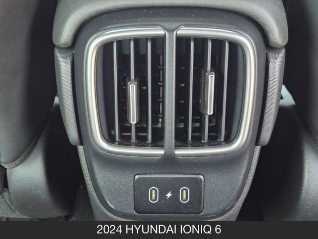 Used 2024 Hyundai Ioniq 6 SEL AWD/4WD image 13