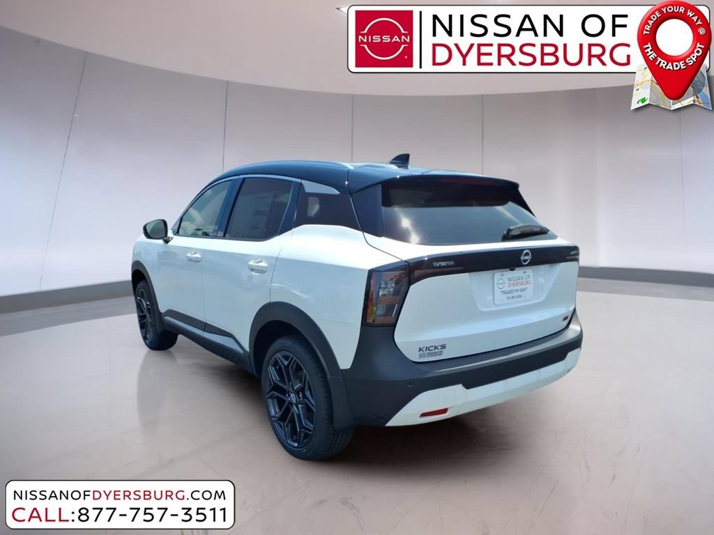 New 2026 Nissan Kicks SR FWD image 5