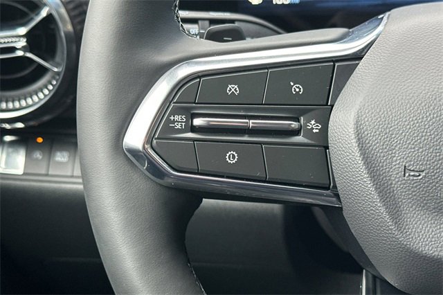 New 2026 Chevrolet Equinox LT w/ Convenience Package II image 31