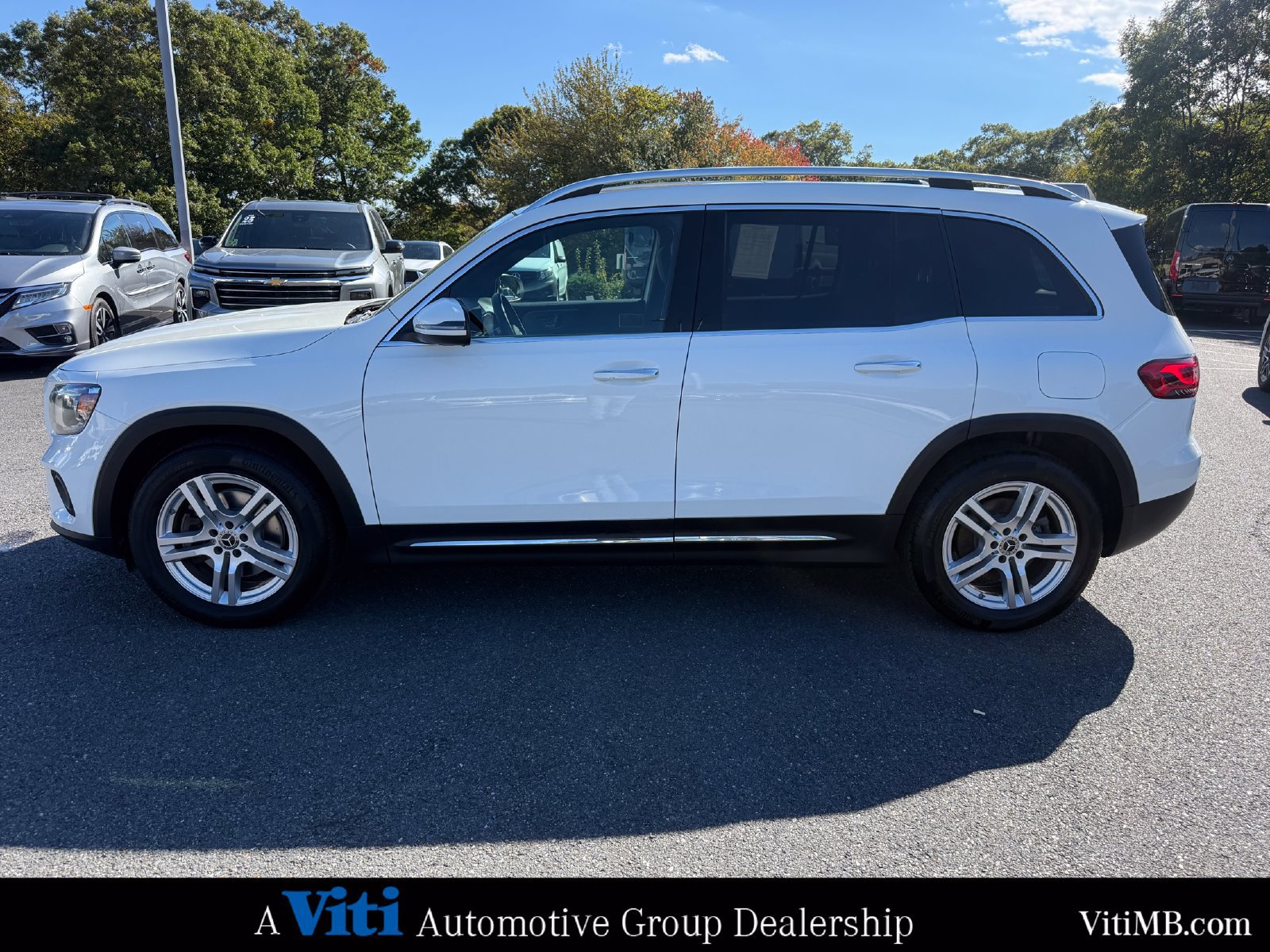 Used 2020 Mercedes-Benz GLB 250 4MATIC image 5