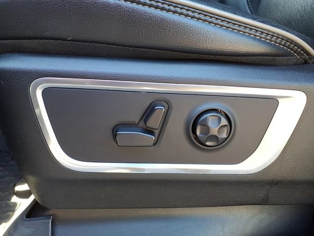 Used 2020 RAM 1500 Laramie w/ Sport Appearance Package AWD/4WD image 15