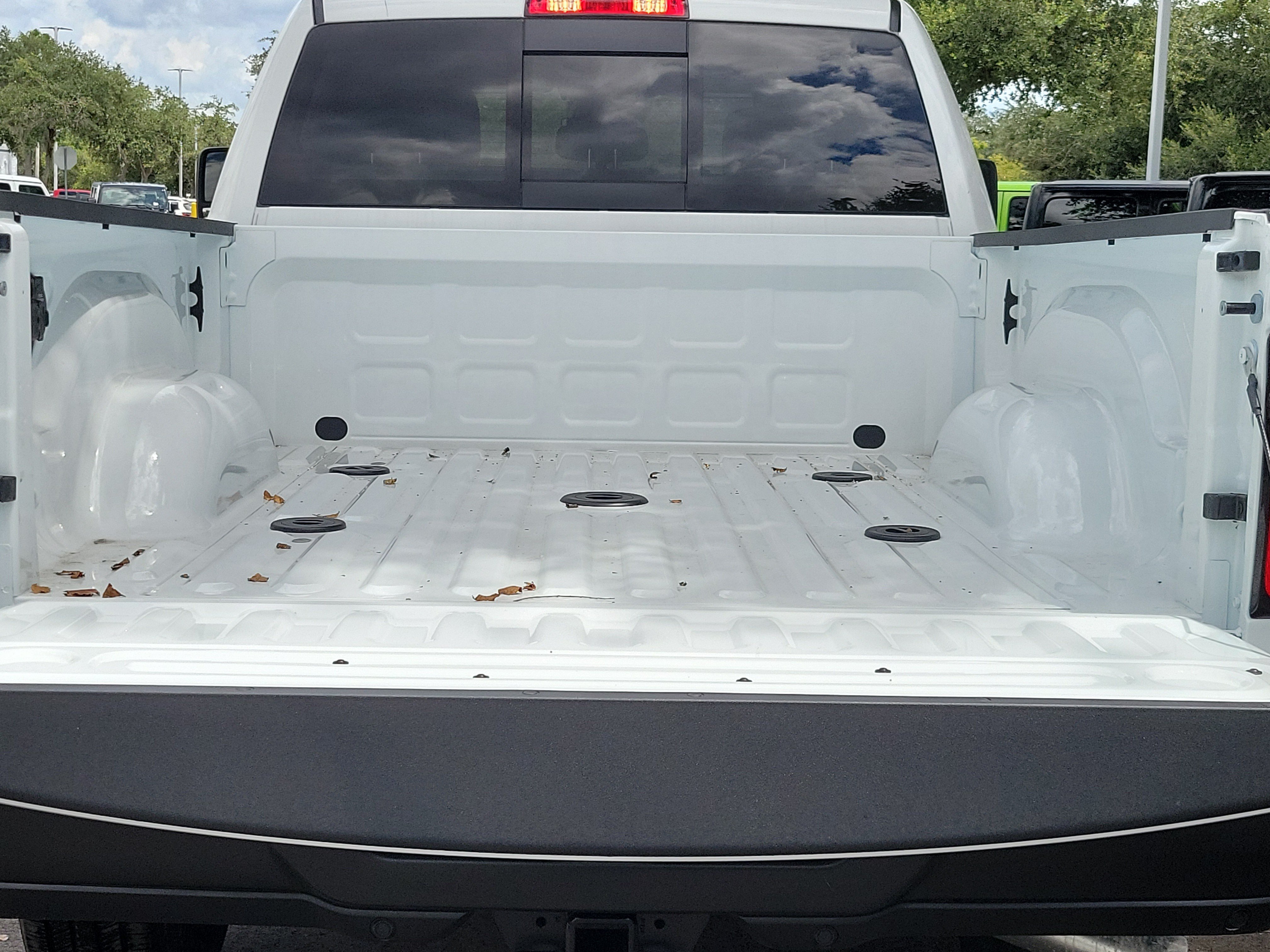 New 2026 RAM 3500 Tradesman AWD/4WD image 9