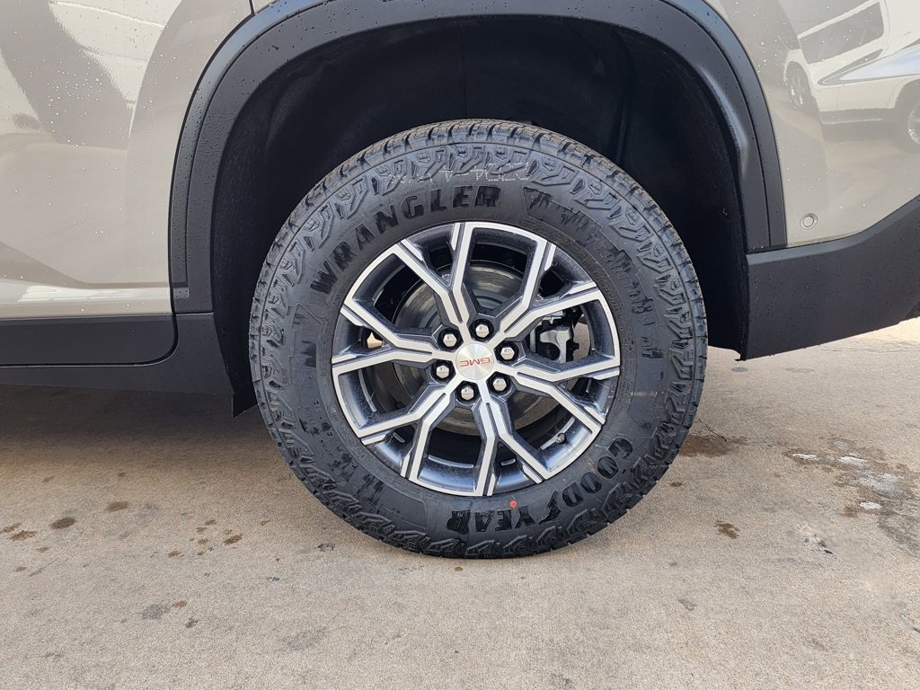 New 2026 GMC Acadia AT4 w/ Super Cruise Package image 58