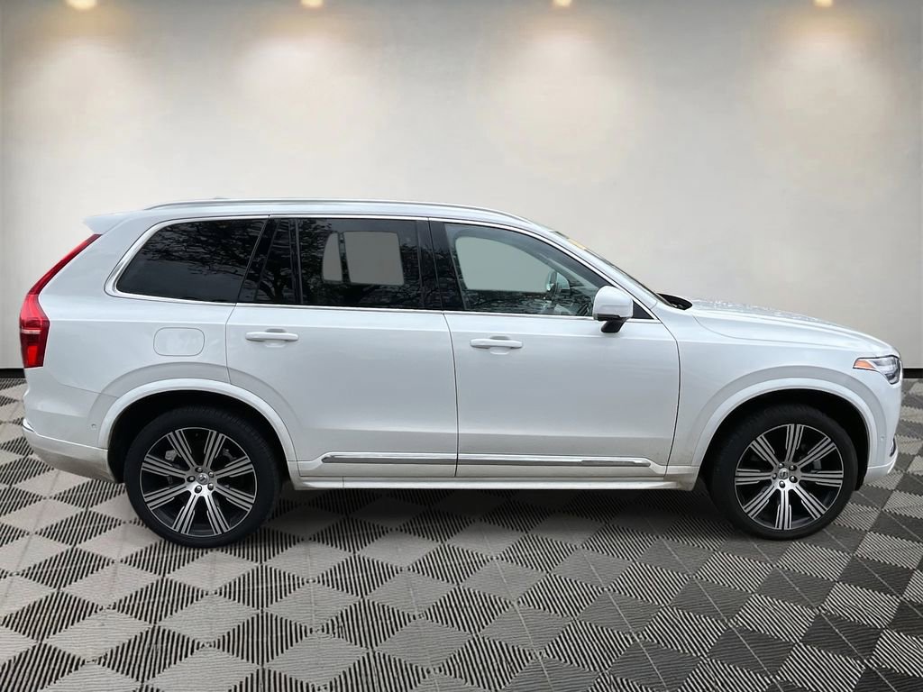 Used 2024 Volvo XC90 T8 Plus w/ Protection Package Premier image 2