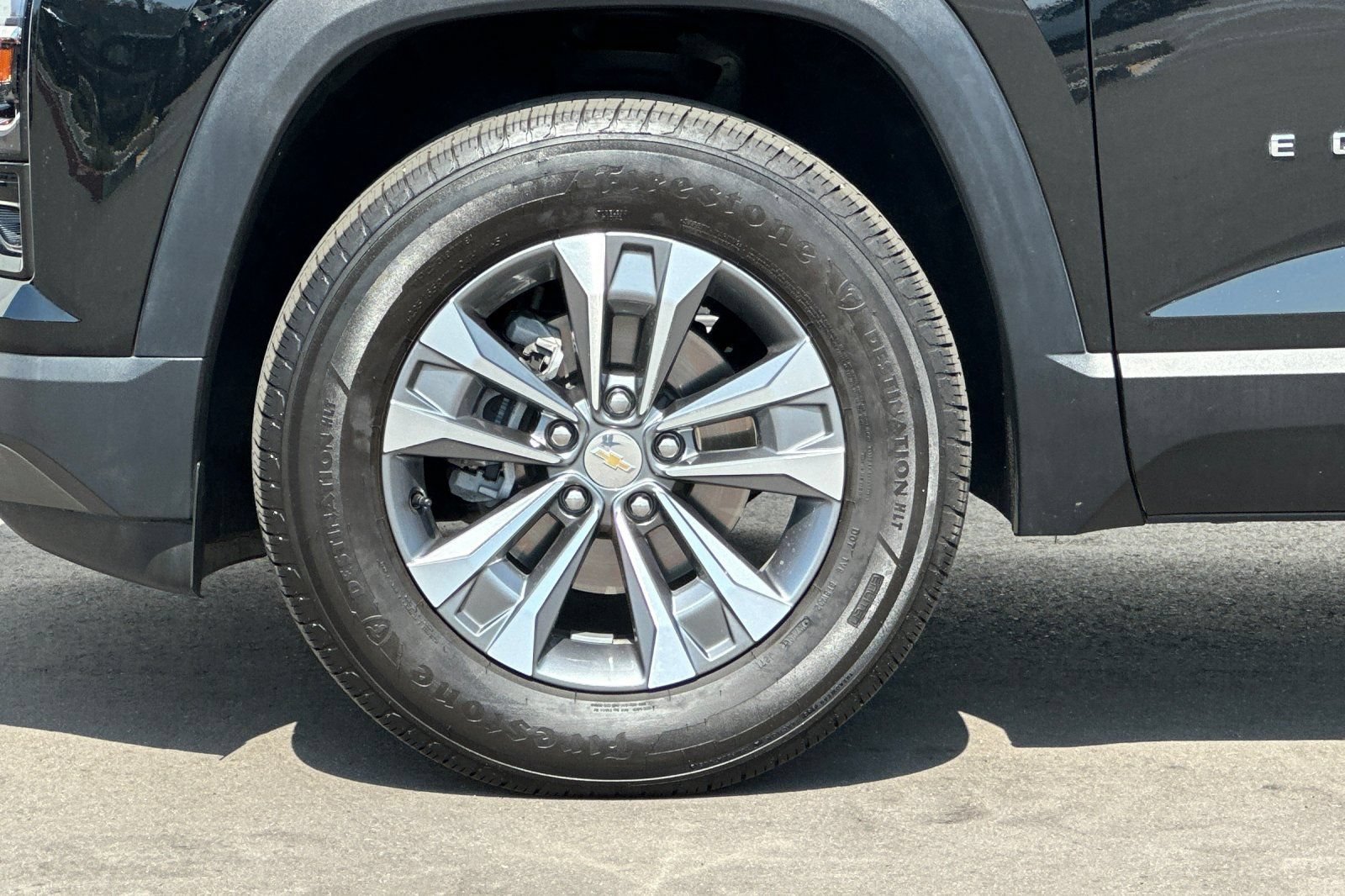 Used 2025 Chevrolet Equinox LT w/ Safety and Technology Package FWD image 36