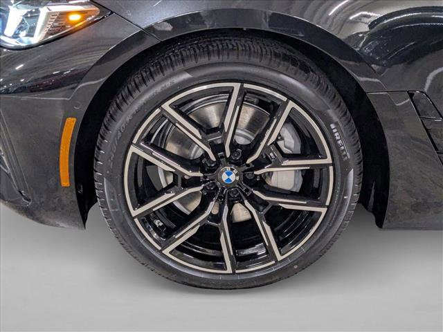 Used 2025 BMW i4 xDrive40i AWD/4WD image 10