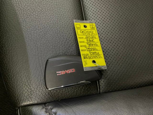 Used 2024 GMC Sierra 2500 Denali w/ Denali Reserve Package AWD/4WD image 48