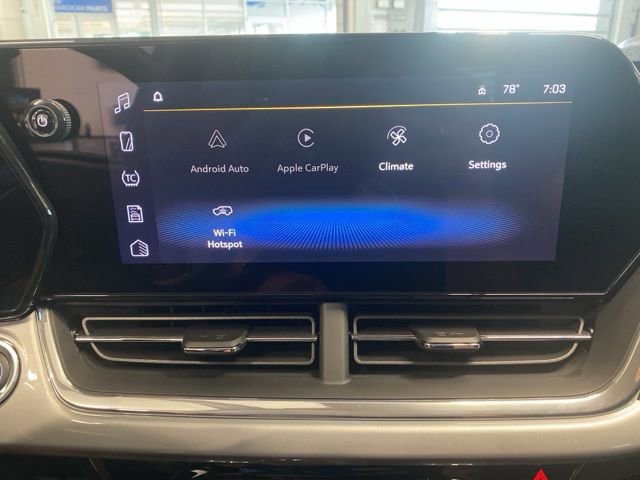 New 2025 Chevrolet Trax LT image 18